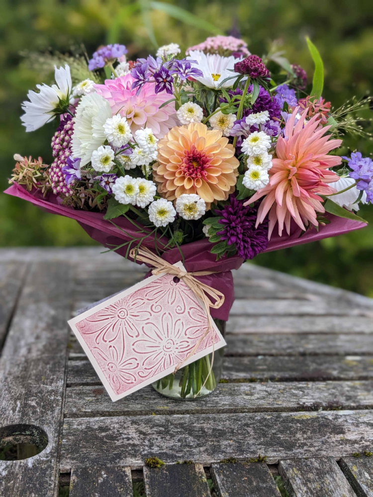 Gift posy Floral Acre Shepton Mallet